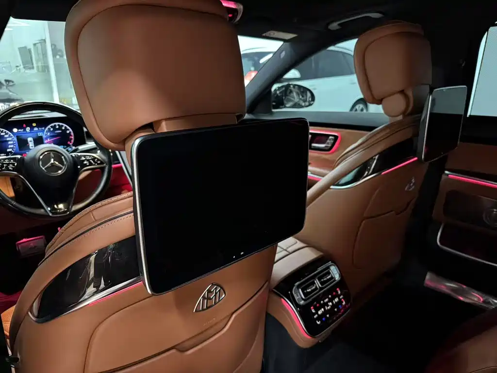 Mercedes-Benz Maybach S-Class 2022 S 480 4MATIC Intelligent Excellence Special Edition 2022 - thumbnail 9