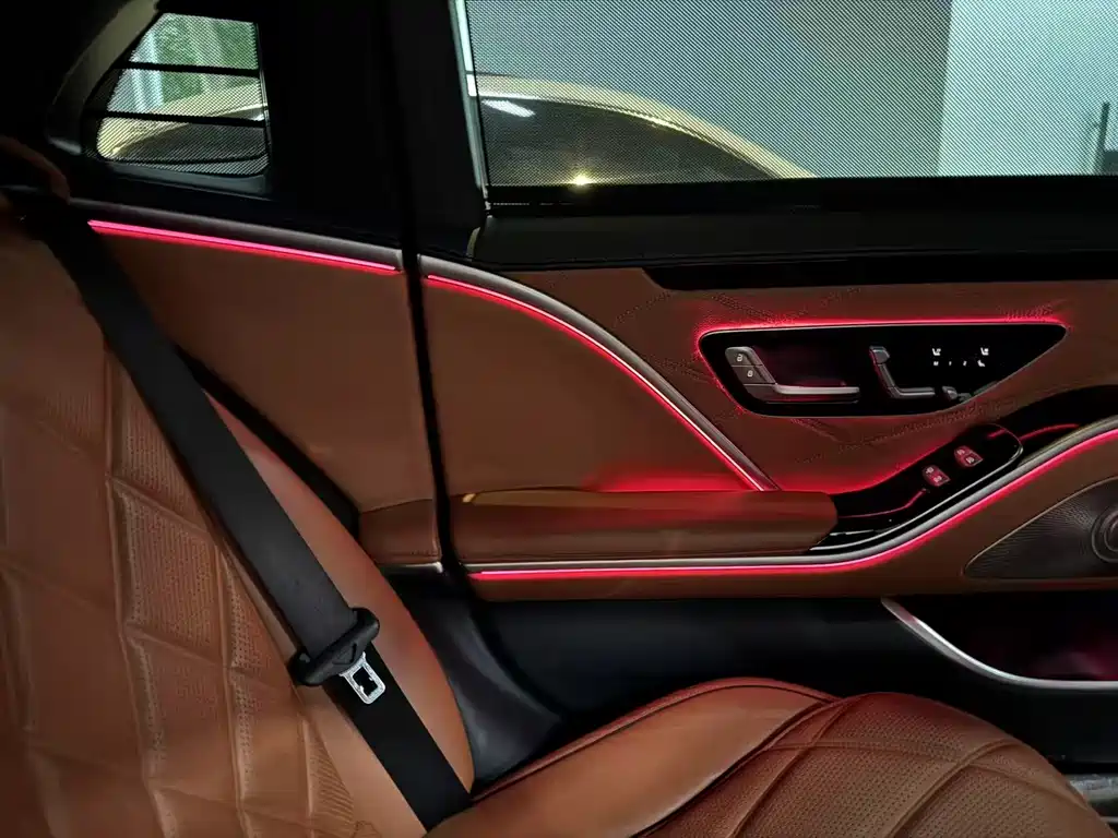 Mercedes-Benz Maybach S-Class 2022 S 480 4MATIC Intelligent Excellence Special Edition 2022 - thumbnail 18