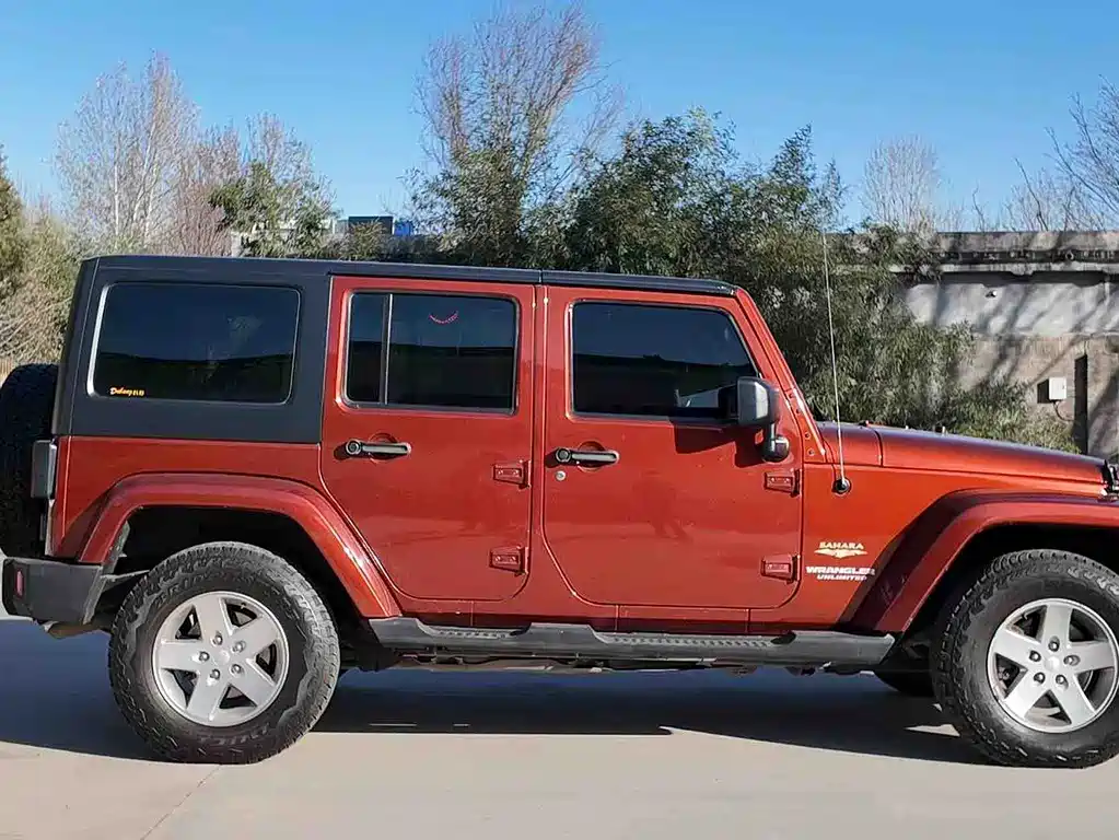 Jeep Jeep Wrangler 2015 3.0L Sahara 4-door 2015 - thumbnail 3
