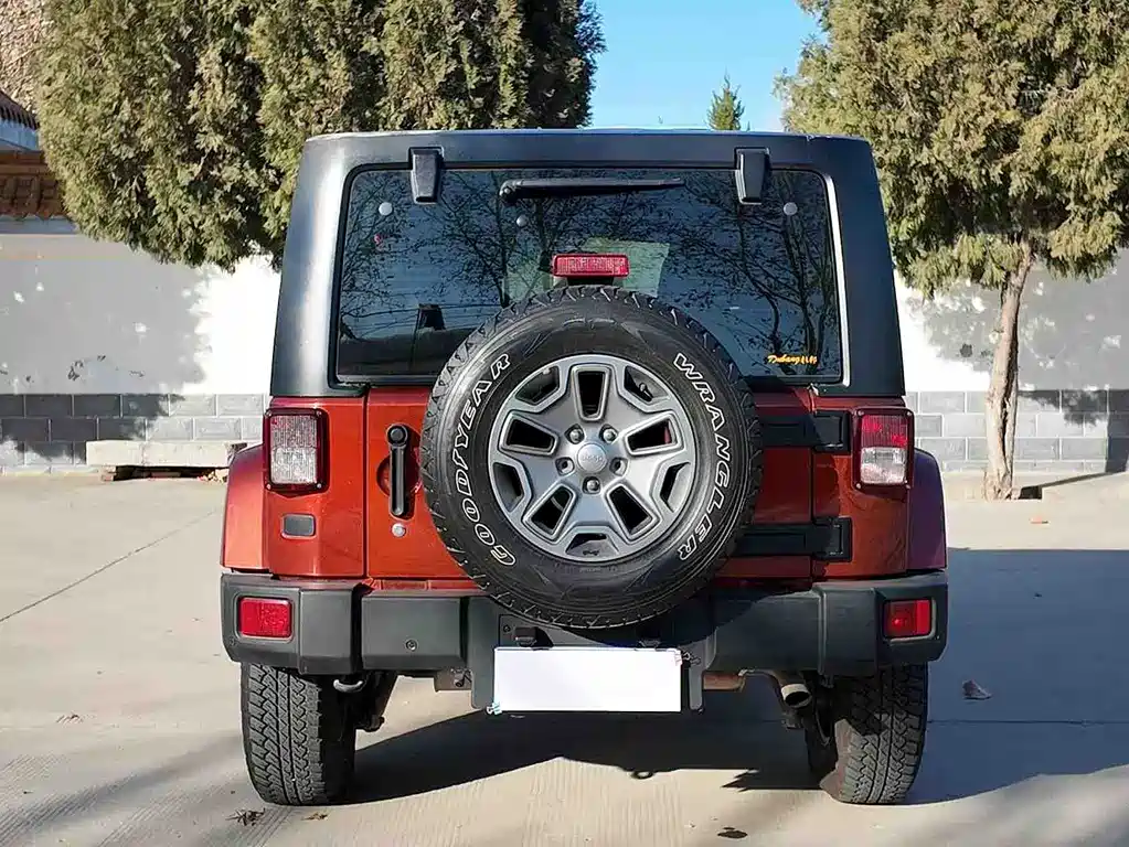 Jeep Jeep Wrangler 2015 3.0L Sahara 4-door 2015 - thumbnail 6
