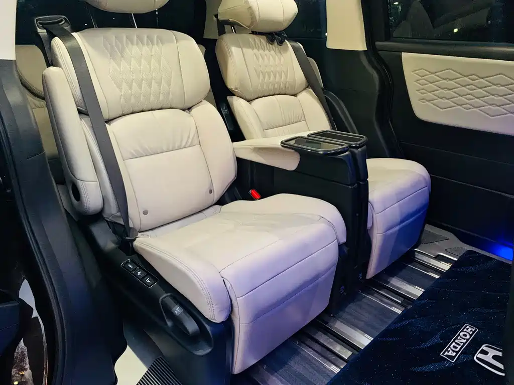 Honda Elysion 2022 2.0L e:HEV Luxury Exclusive Edition 2022 - thumbnail 16