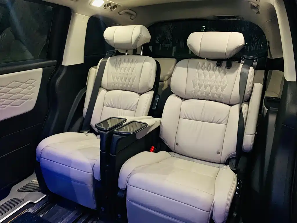 Honda Elysion 2022 2.0L e:HEV Luxury Exclusive Edition 2022 - thumbnail 18