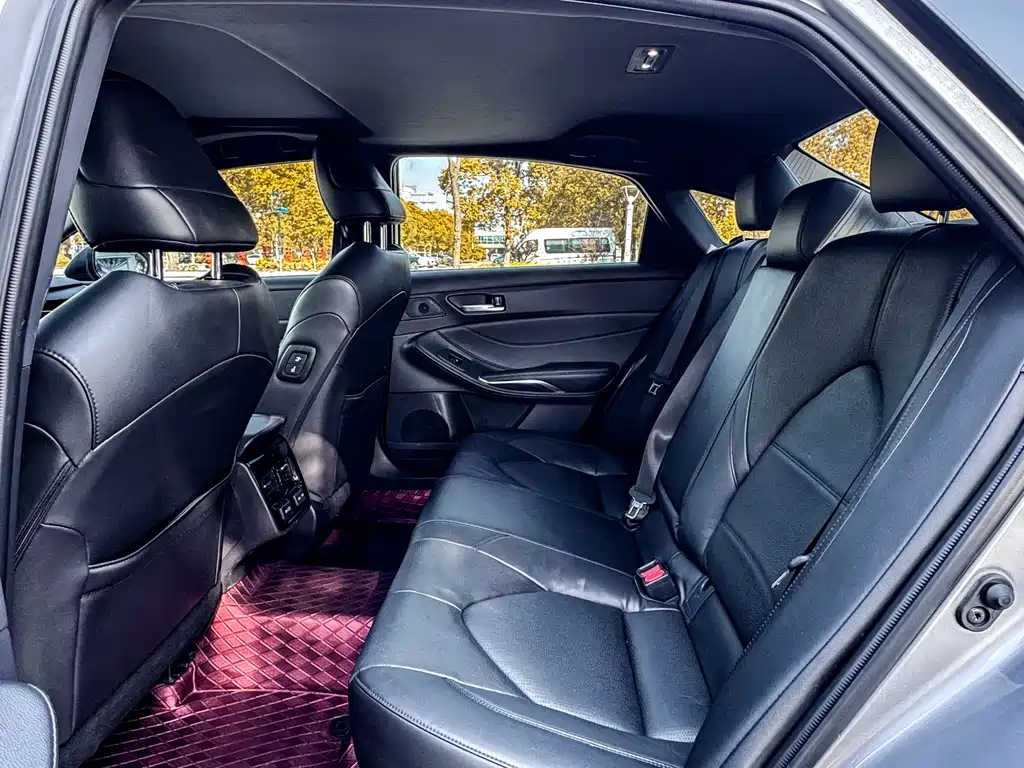 Toyota Toyota Avalon 2022 2.0L XLE Premium Edition 2022 - thumbnail 12