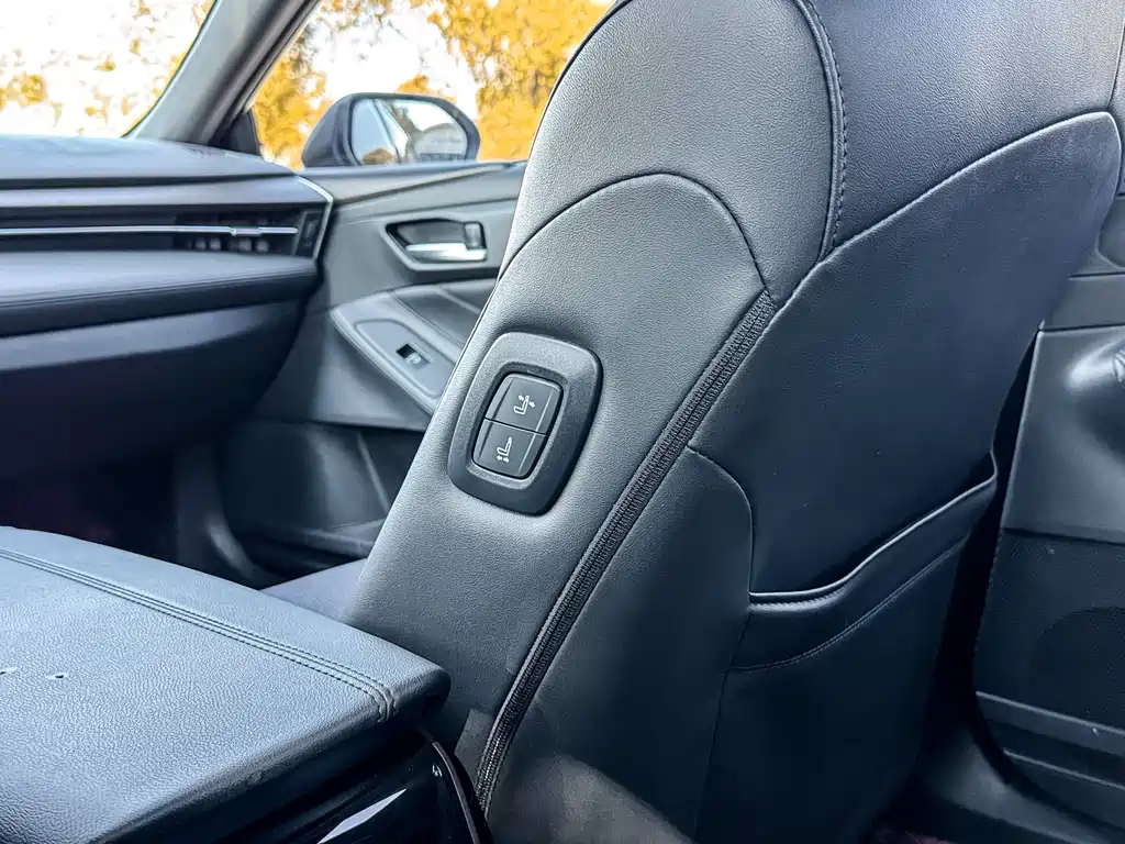 Toyota Toyota Avalon 2022 2.0L XLE Premium Edition 2022 - thumbnail 13