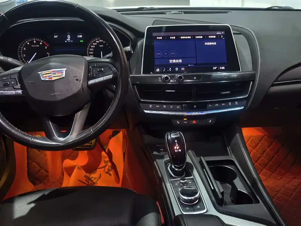 Cadillac Cadillac CT5 2021 28T Luxury 2021 - thumbnail 4