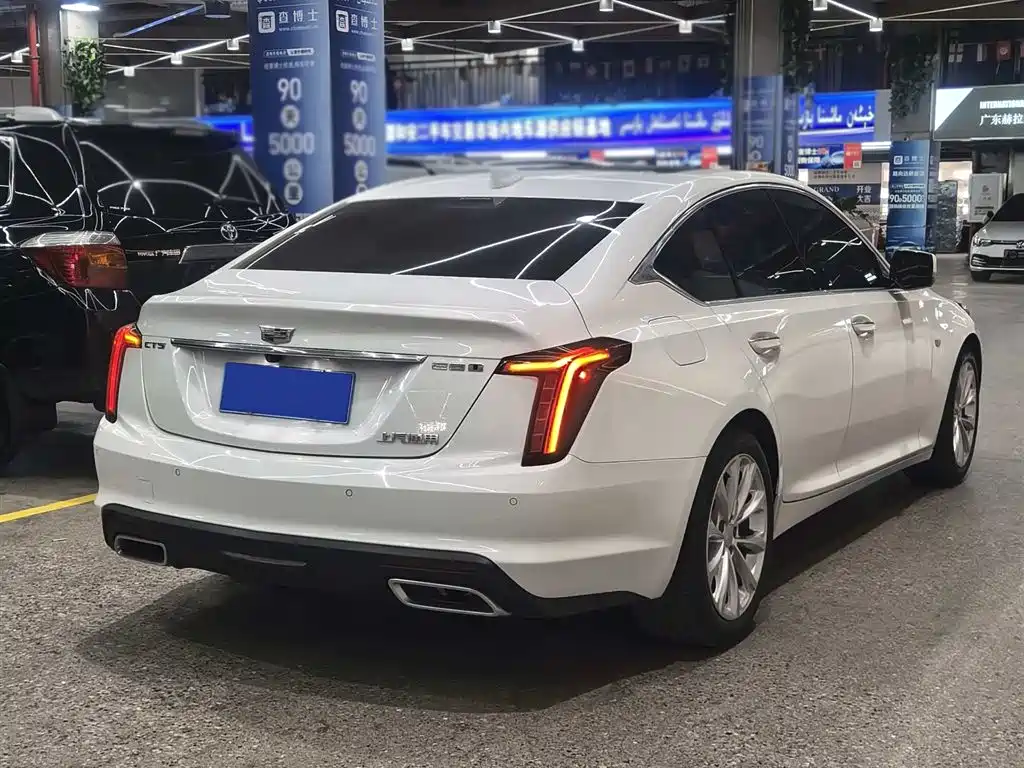 Cadillac Cadillac CT5 2021 28T Luxury 2021 - thumbnail 9
