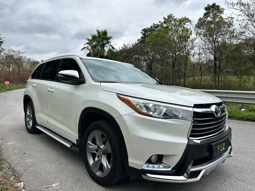 Toyota Toyota Highlander 2017 2.0T AWD Luxury 7-seater 2017 - thumbnail 3
