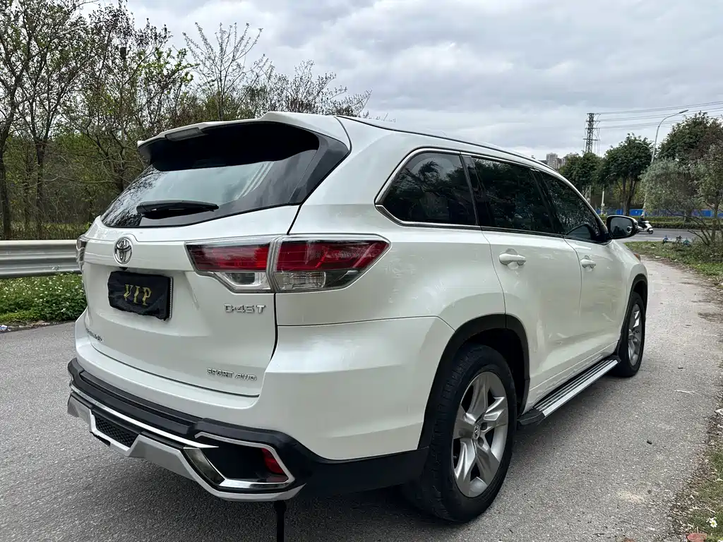 Toyota Toyota Highlander 2017 2.0T AWD Luxury 7-seater 2017 - thumbnail 6