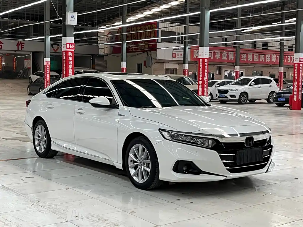 Honda Honda Accord 2022 260TURBO Luxury Edition 2023 - thumbnail 3