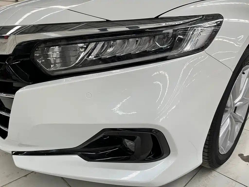 Honda Honda Accord 2022 260TURBO Luxury Edition 2023 - thumbnail 4