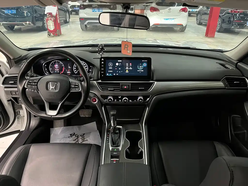 Honda Honda Accord 2022 260TURBO Luxury Edition 2023 - thumbnail 9