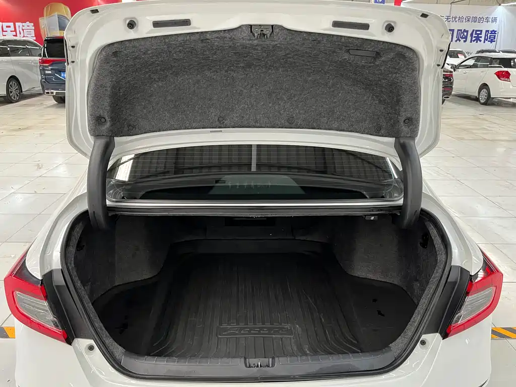 Honda Honda Accord 2022 260TURBO Luxury Edition 2023 - thumbnail 13