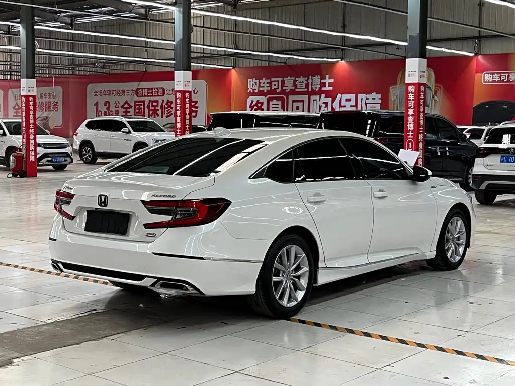Honda Honda Accord 2022 260TURBO Luxury Edition 2023 - thumbnail 17