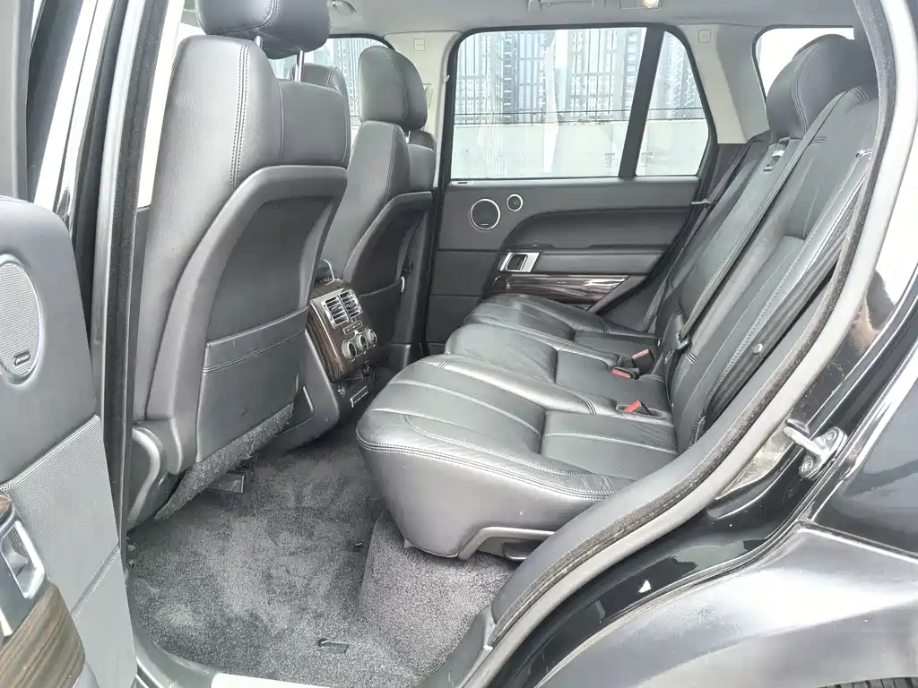 Land Rover Range Rover 2015 3.0 TDV6 Vogue 2016 - thumbnail 7