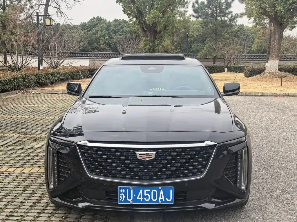 Cadillac Cadillac CT6 2023 28T Luxury 2024 - thumbnail 3