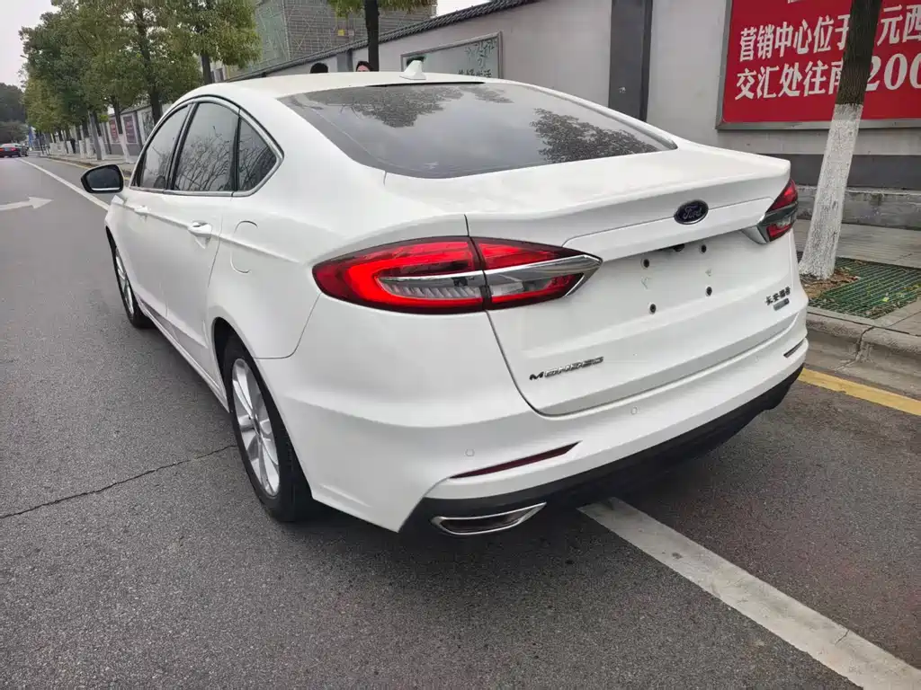 Ford Mondeo 2018 EcoBoost 180 Intelligent Control Luxury Model国V 2021 - thumbnail 5