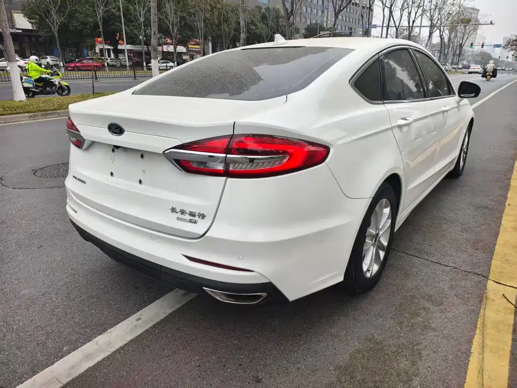 Ford Mondeo 2018 EcoBoost 180 Intelligent Control Luxury Model国V 2021 - thumbnail 6