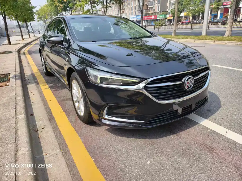 Buick Buick LaCrosse 2019 28T Luxury 2019 - thumbnail 3