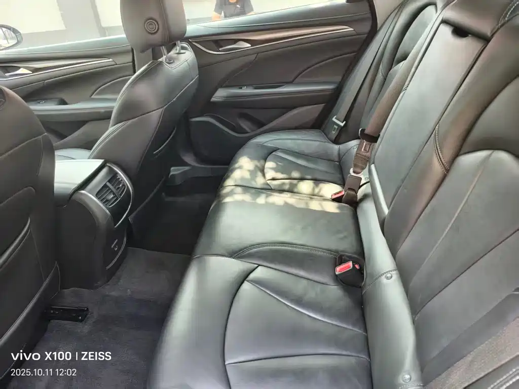 Buick Buick LaCrosse 2019 28T Luxury 2019 - thumbnail 6