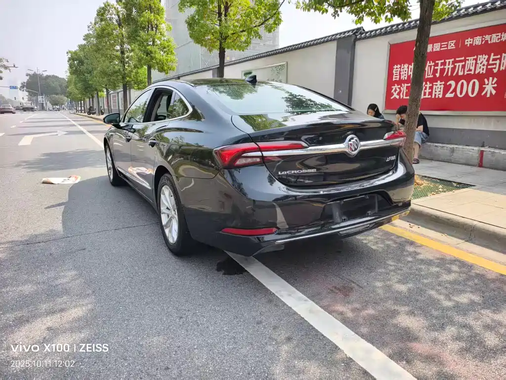 Buick Buick LaCrosse 2019 28T Luxury 2019 - thumbnail 8