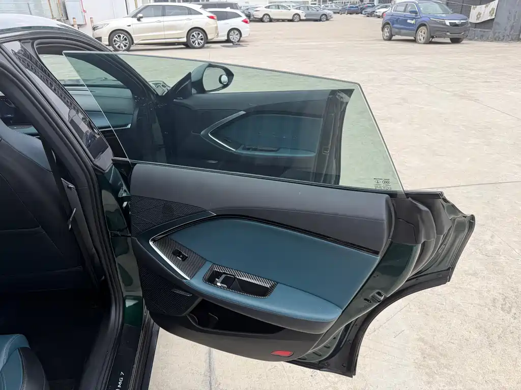MG MG7 2023 2.0T Automatic Trophy Exclusive Edition 2023 - thumbnail 20