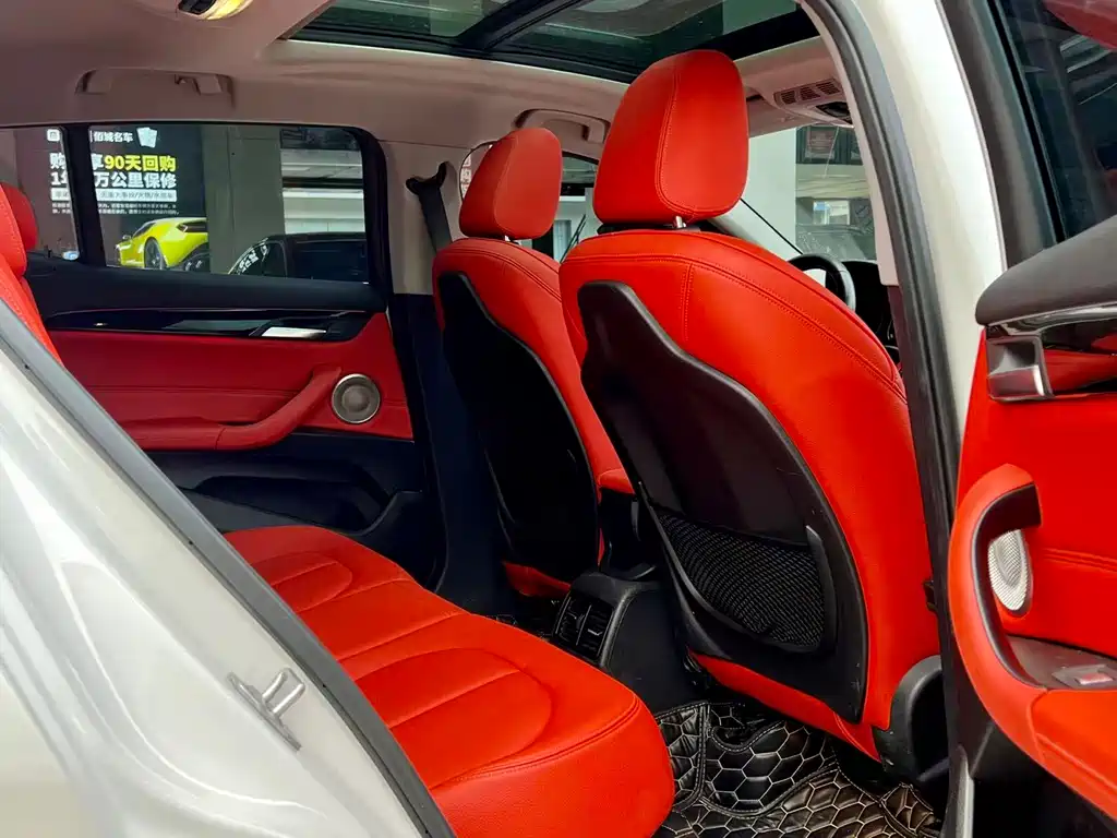 BMW BMW X2 2022 sDrive25i M Sport Package 2022 - thumbnail 8