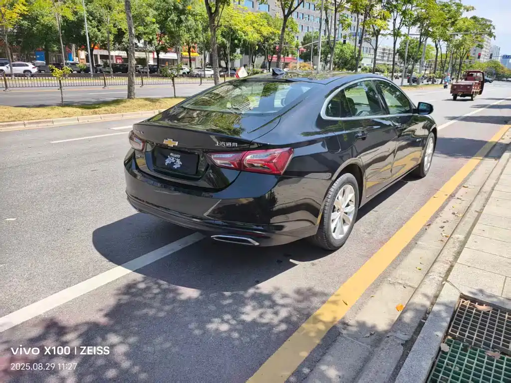 Chevrolet Malibu XL 2021 535T Automatic Sport Edition 2021 - thumbnail 9