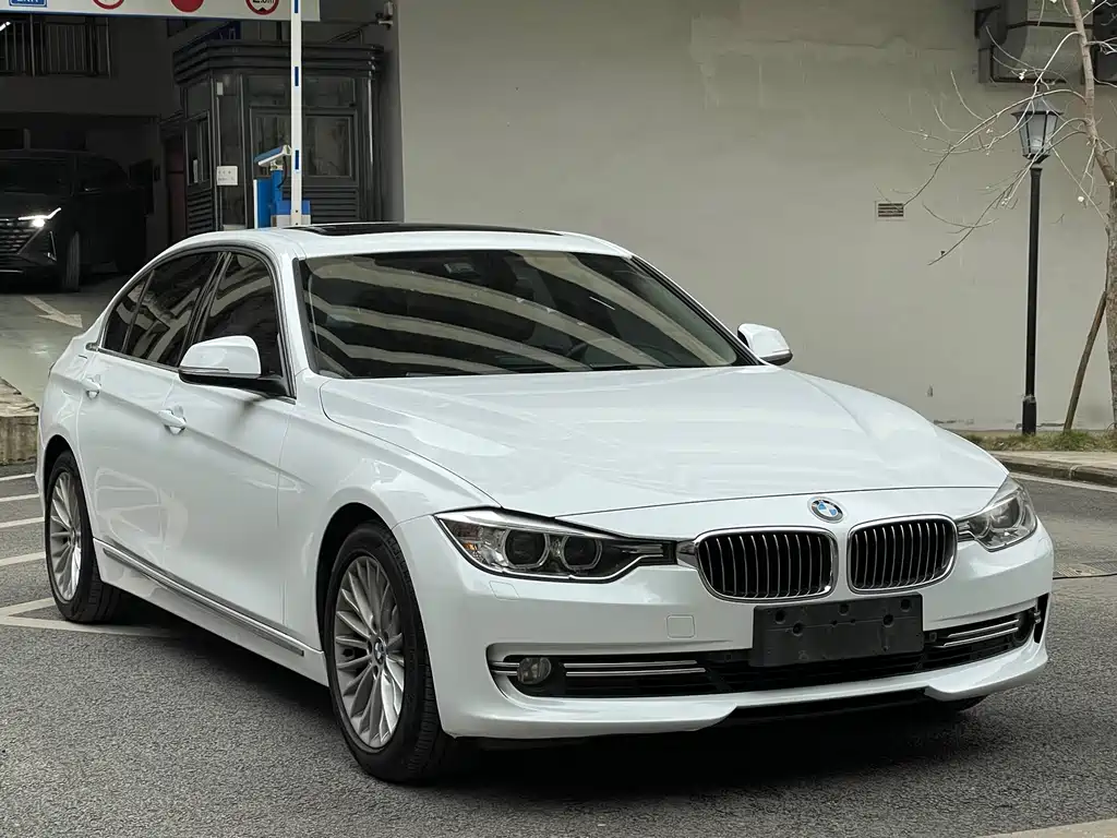 BMW BMW 3 Series 2015 320Li Luxury Design Package 2015 - thumbnail 3