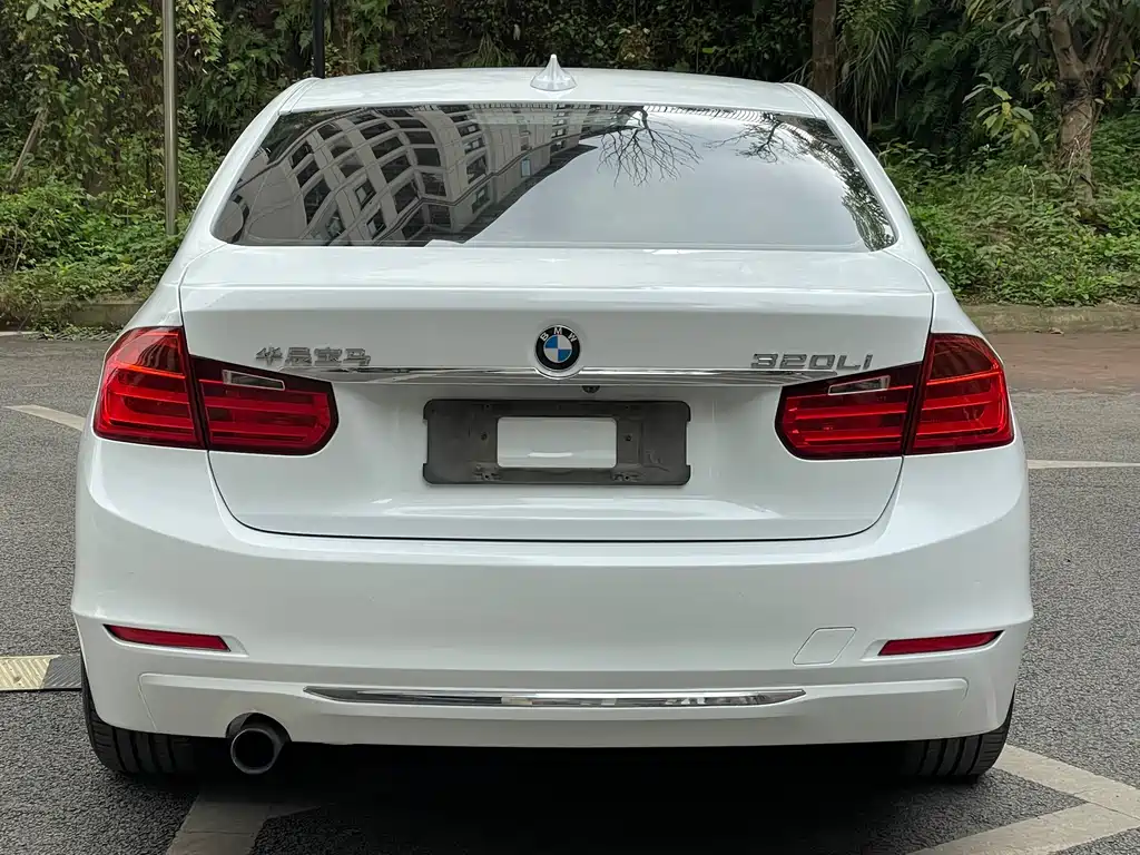 BMW BMW 3 Series 2015 320Li Luxury Design Package 2015 - thumbnail 6