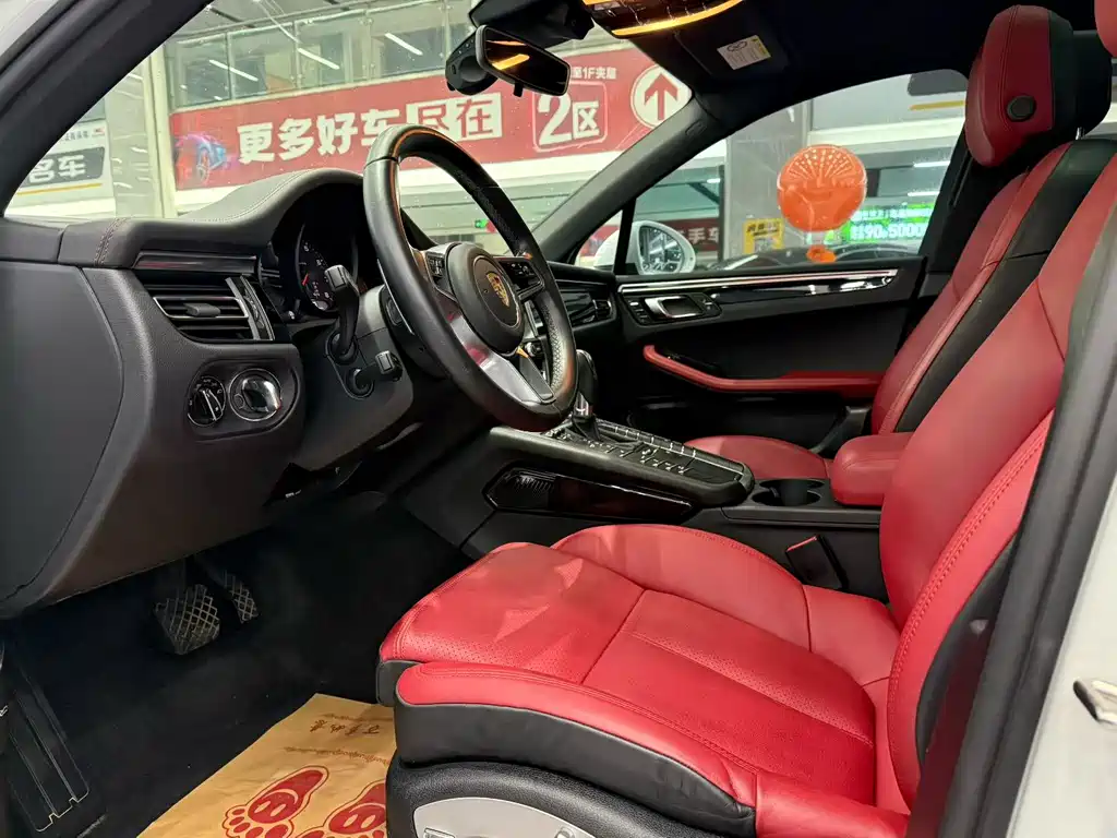 Porsche Porsche Macan 2021 Macan 2.0T 2021 - thumbnail 4