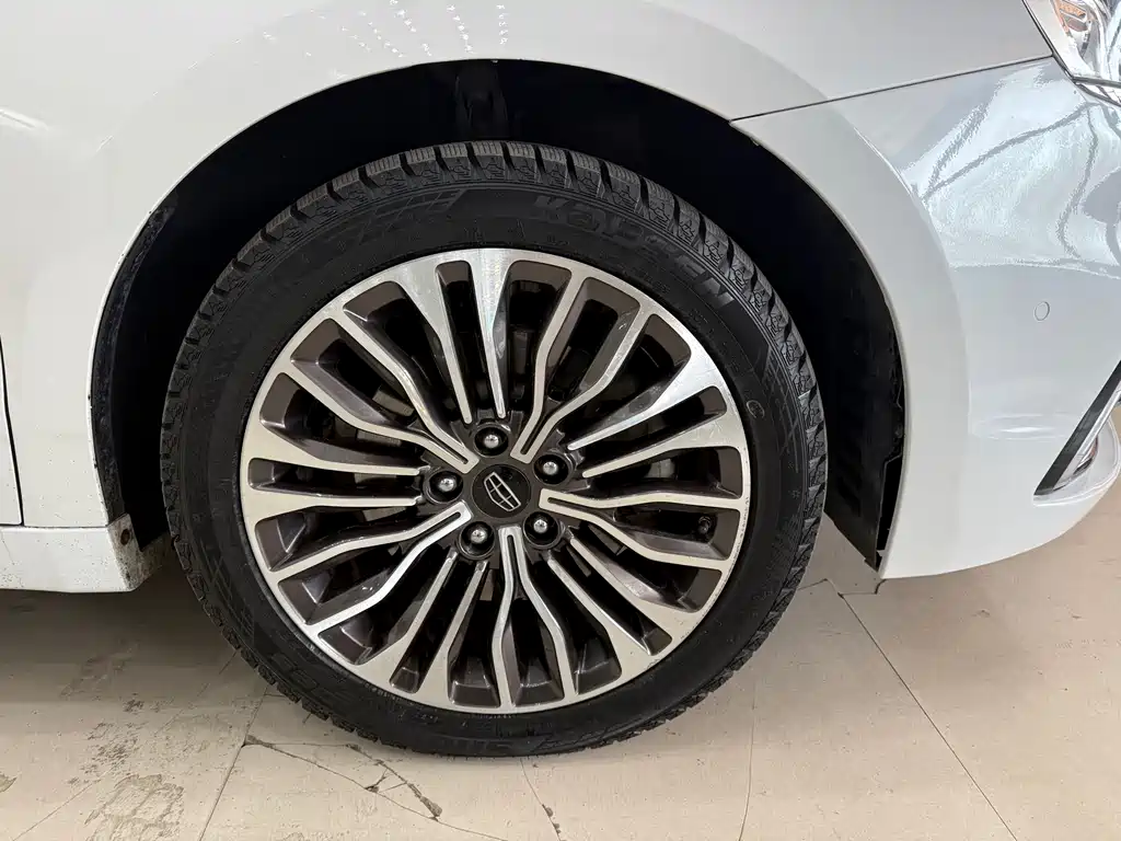 Geely Auto Geely Boyue 2018 1.8T Premium Intelligent Edition 2019 - thumbnail 8