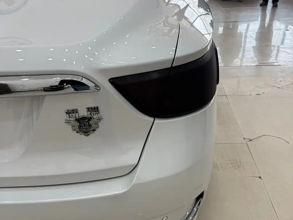 Geely Auto Geely Boyue 2018 1.8T Premium Intelligent Edition 2019 - thumbnail 9