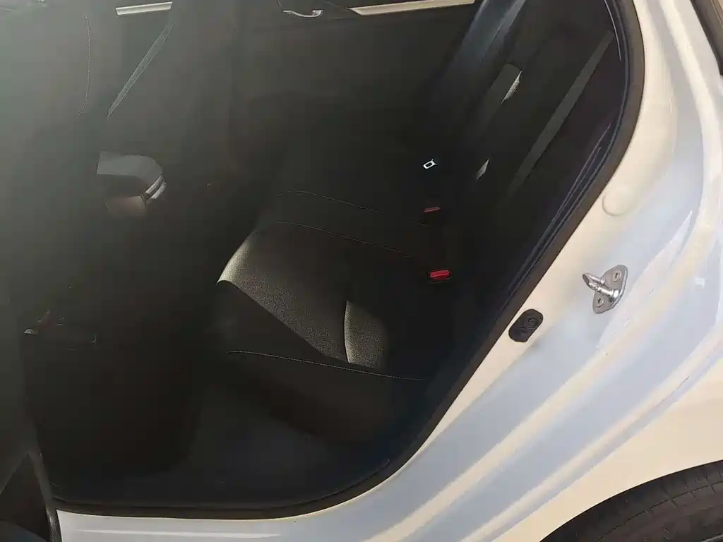 Honda Honda Civic 2019 180TURBO CVT Shangyue Edition China V 2021 - thumbnail 7