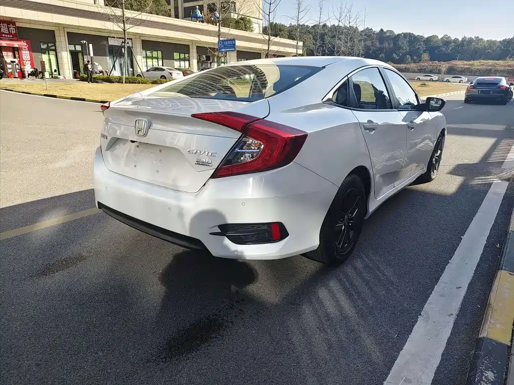 Honda Honda Civic 2019 180TURBO CVT Shangyue Edition China V 2021 - thumbnail 10