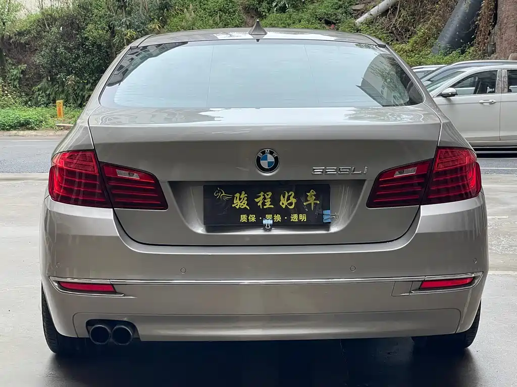 BMW BMW 5 Series 2014 525Li Luxury Design Package 2015 - thumbnail 6