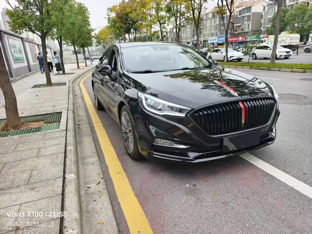 Hongqi Hongqi H5 2022 Classic 1.5T DCT Flag Rhythm Edition 2022 - thumbnail 3