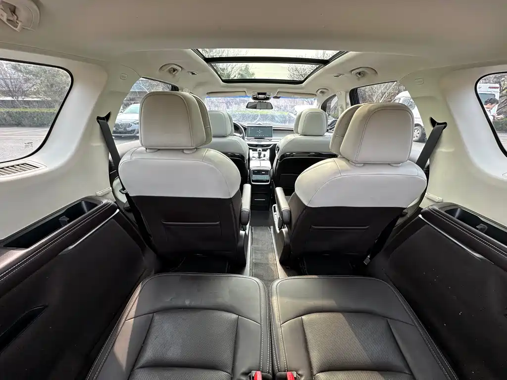 Geely Auto Geely Jiaji 2019 1.5TD MHEV DCT Premium Edition 2019 - thumbnail 8