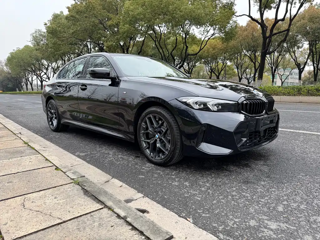 BMW BMW 3 Series 2026 330Li M Sport Shadow Night Package 2026 - thumbnail 3