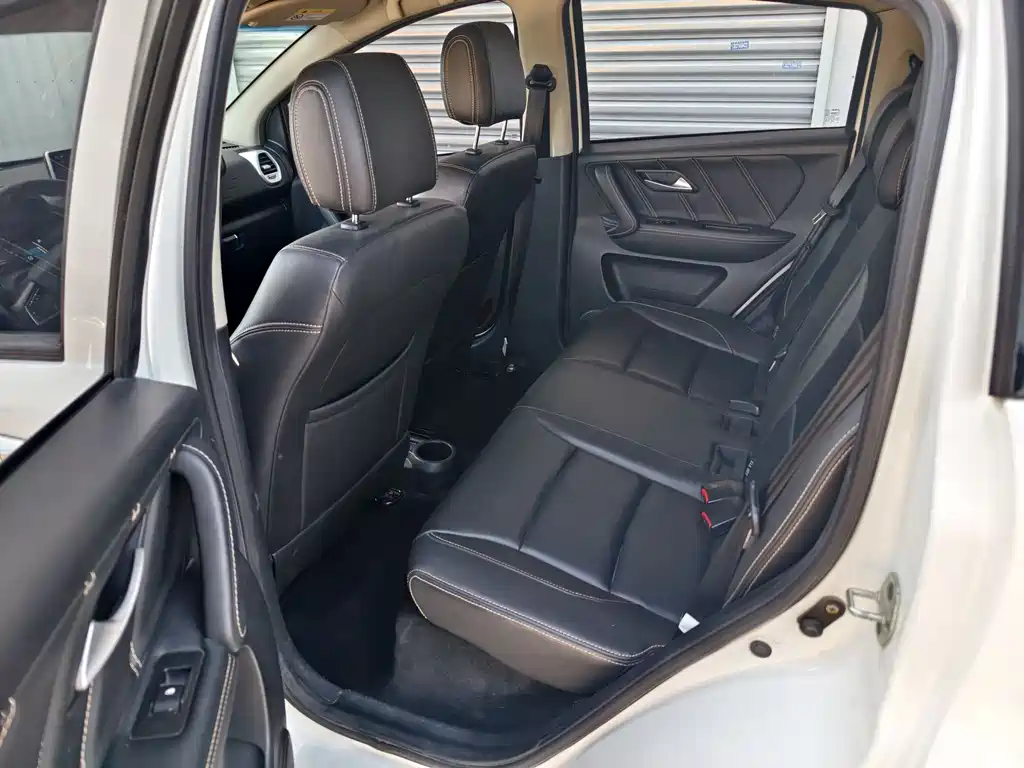 JAC Group JAC iEV6E 2019 Sport Edition iEV6E Luxury Intelligent Model 2020 - thumbnail 4