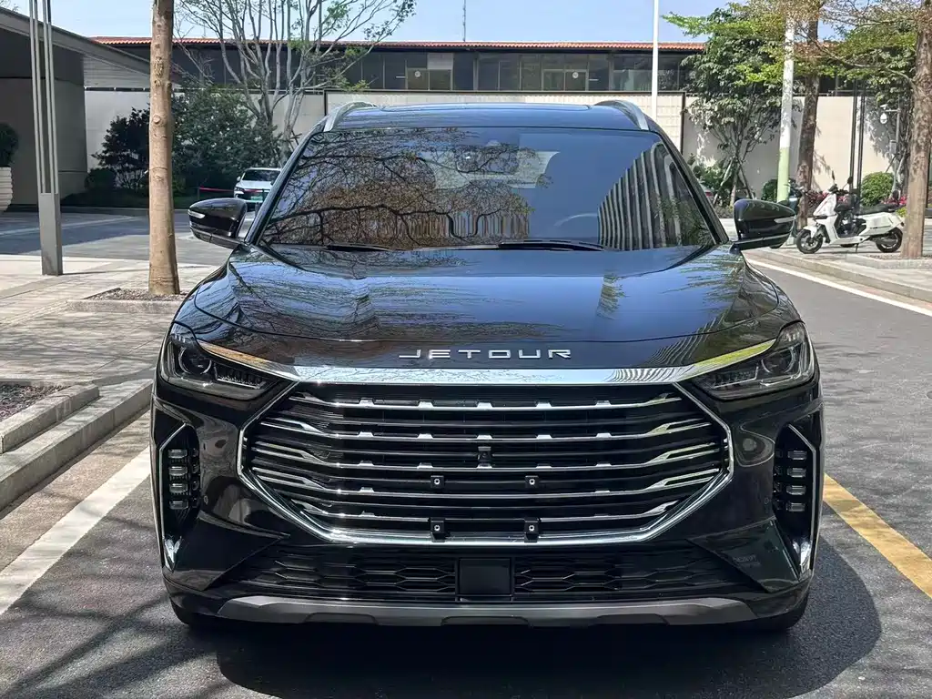 Jetour Jetour X70 Plus 2021 Zhuge 1.6T DCT Wolong 5-seater 2021 - thumbnail 2