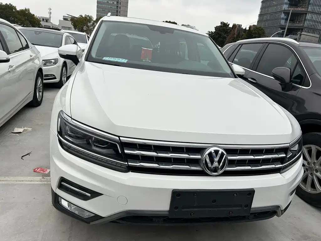 Volkswagen Volkswagen Tiguan L 2017 330TSI Automatic 2WD Style Edition 2017 - thumbnail 2