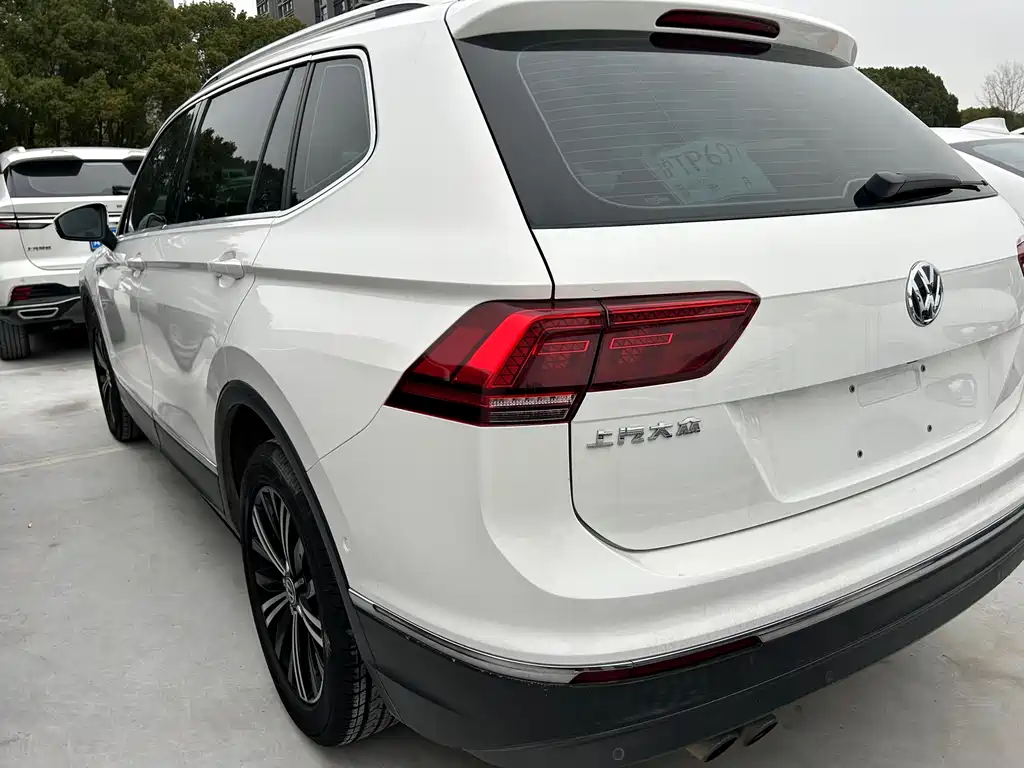 Volkswagen Volkswagen Tiguan L 2017 330TSI Automatic 2WD Style Edition 2017 - thumbnail 7