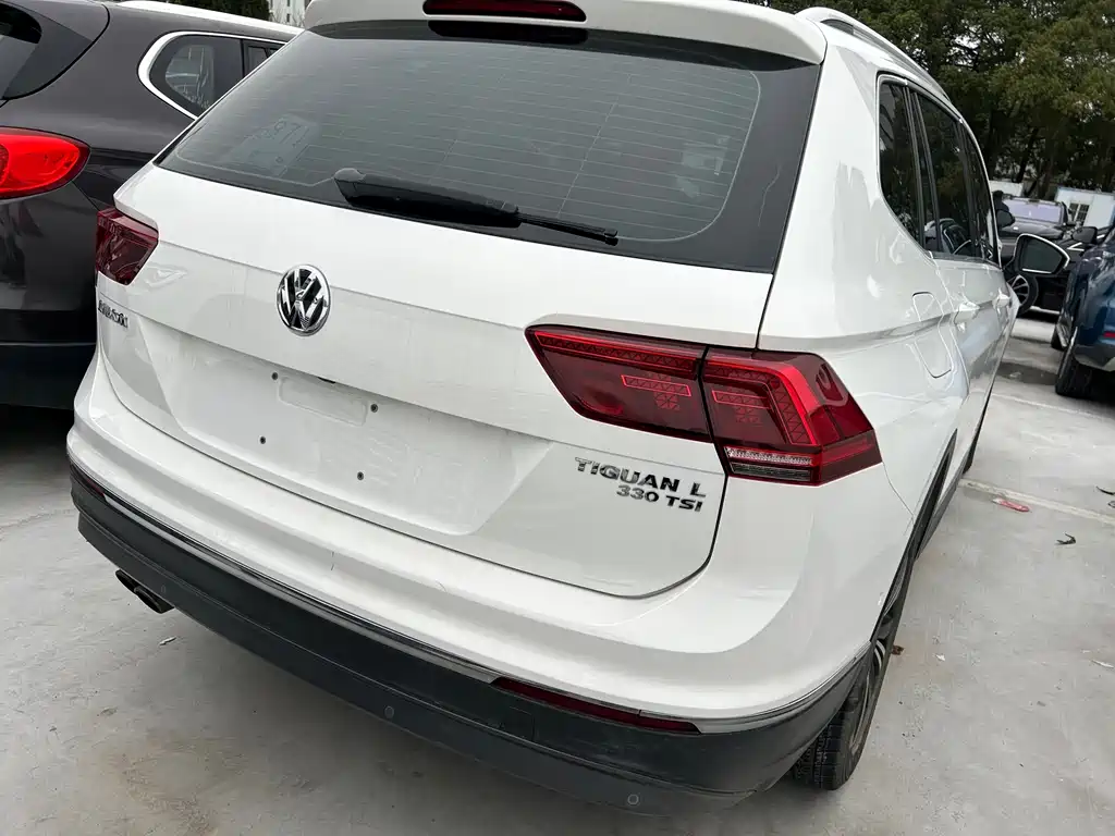 Volkswagen Volkswagen Tiguan L 2017 330TSI Automatic 2WD Style Edition 2017 - thumbnail 9