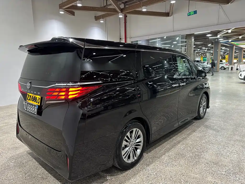 Toyota Toyota Alphard 2025 2.5L Automatic 2025 - thumbnail 6