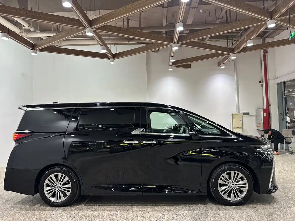 Toyota Toyota Alphard 2025 2.5L Automatic 2025 - thumbnail 7