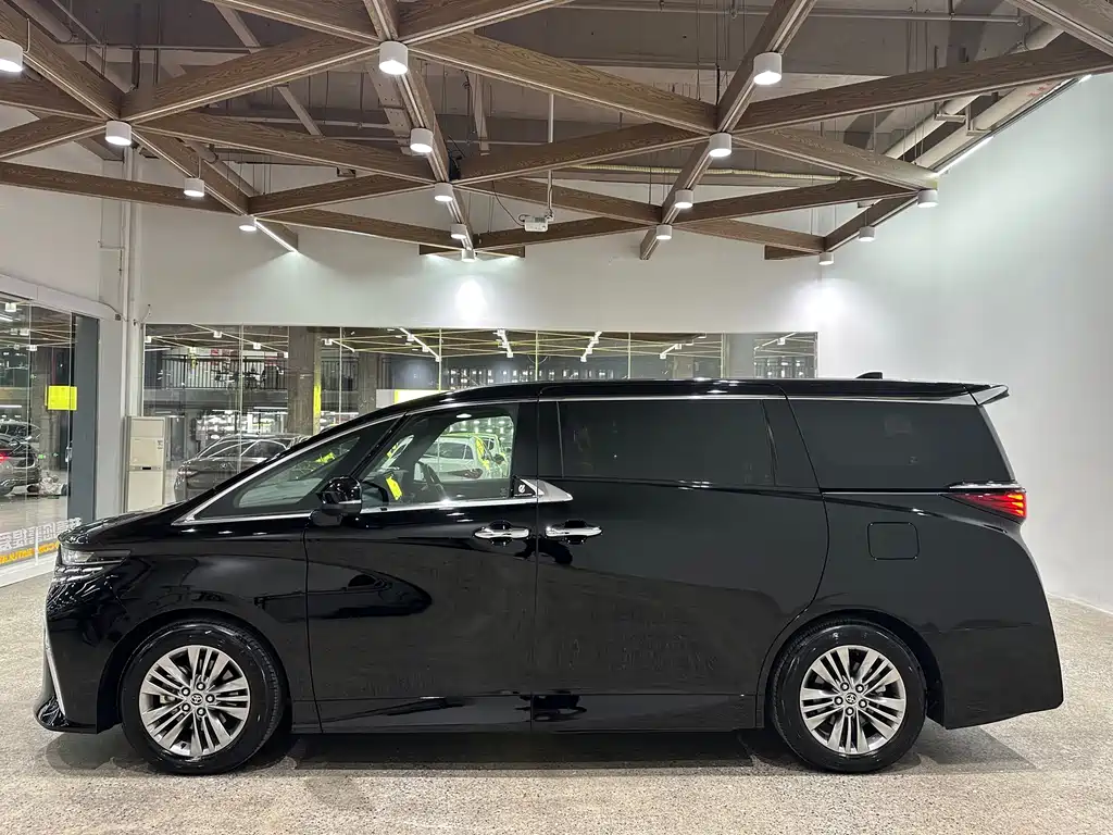 Toyota Toyota Alphard 2025 2.5L Automatic 2025 - thumbnail 8