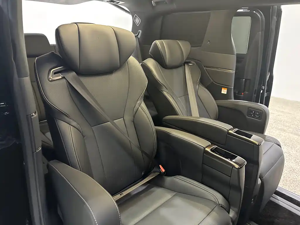 Toyota Toyota Alphard 2025 2.5L Automatic 2025 - thumbnail 14