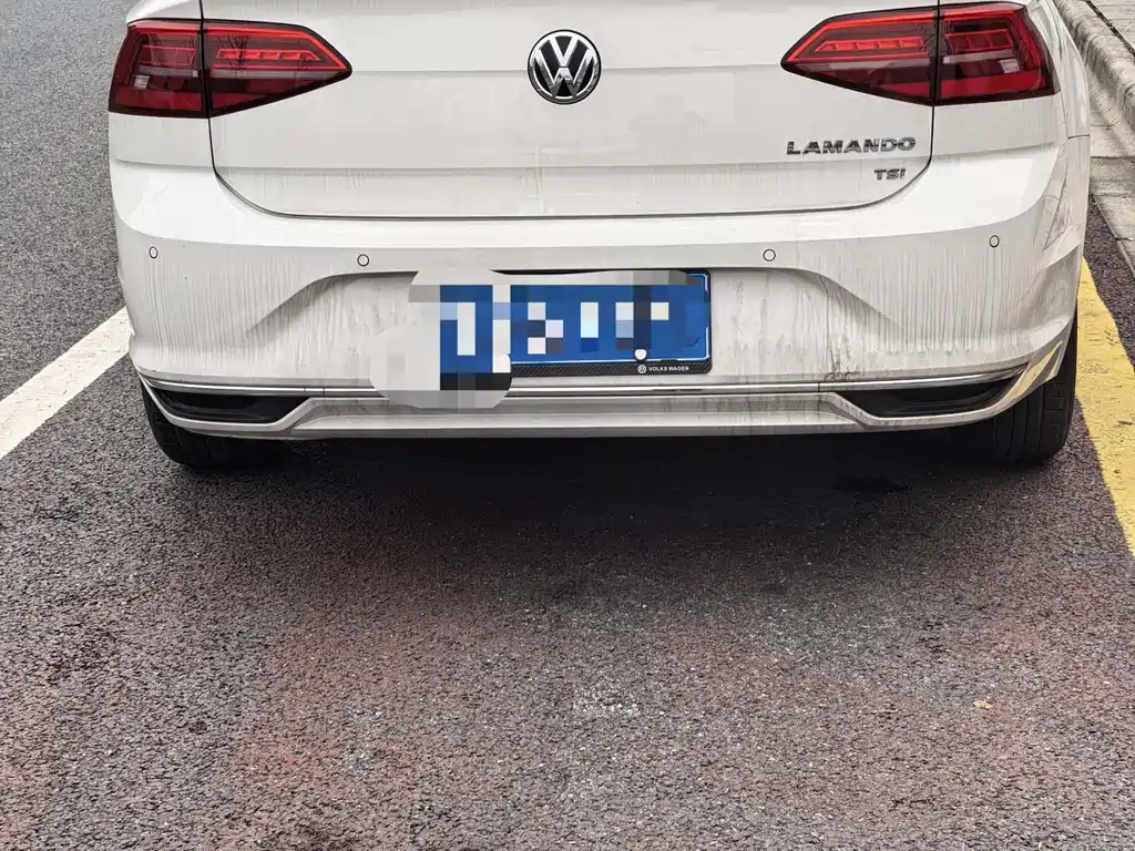 Volkswagen Lamando 2021 230TSI DSG Style Edition 2022 - thumbnail 5