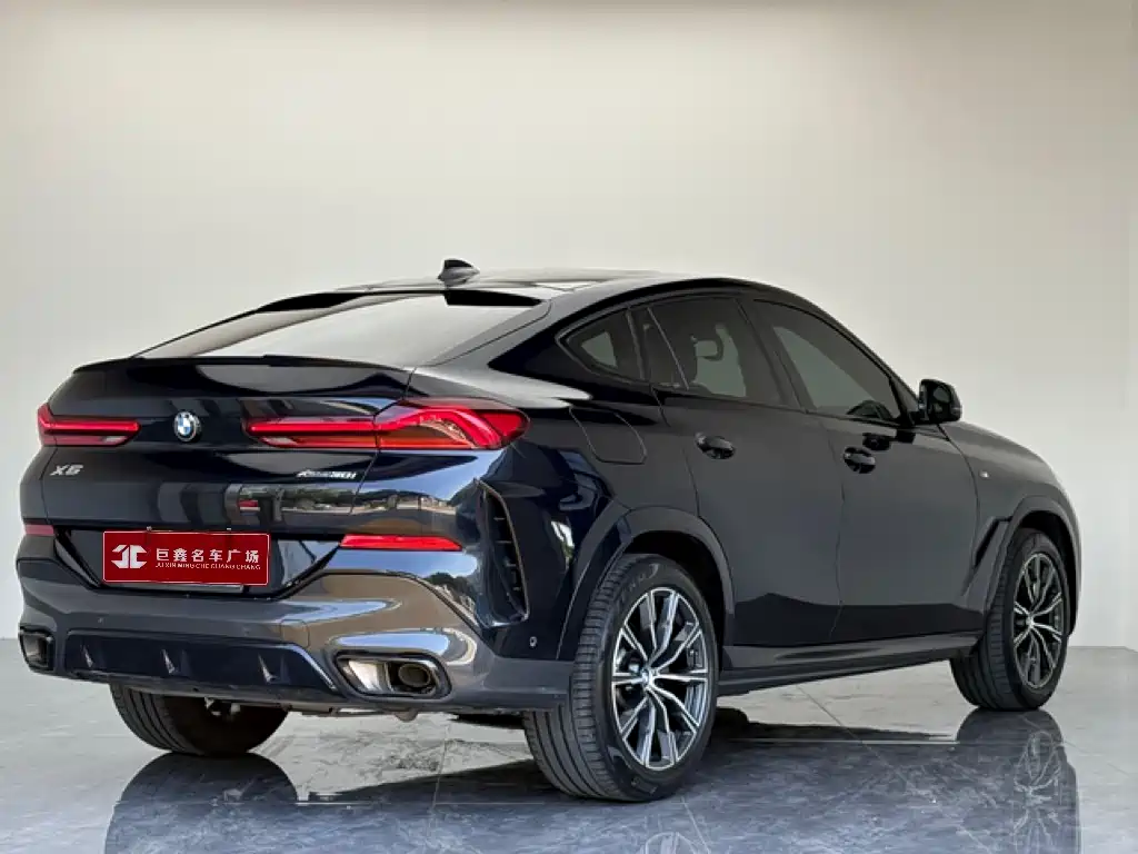 BMW BMW X6 2023 xDrive30i M Sport Package 2023 - thumbnail 4