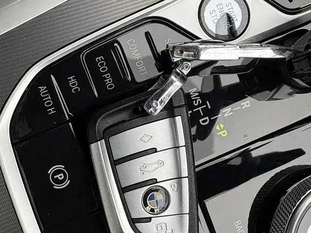 BMW BMW X6 2023 xDrive30i M Sport Package 2023 - thumbnail 12